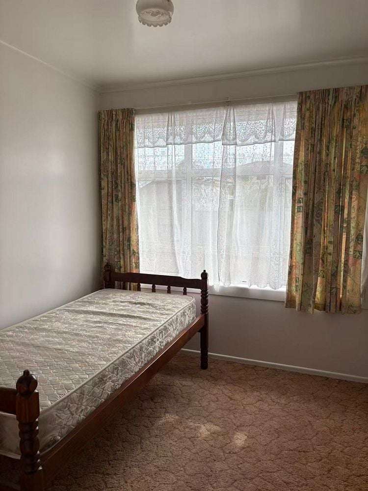 9 Archlynn Road Kelston_4