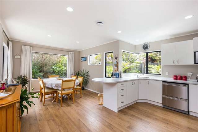 2/125 Manuka Road Bayview_3