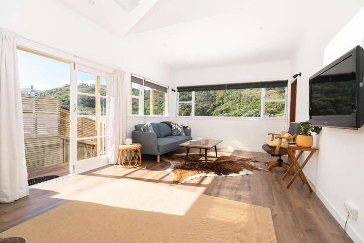 63 Happy Valley Road_4