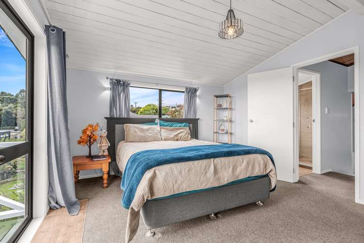 11 Moffat Road Red Beach_18