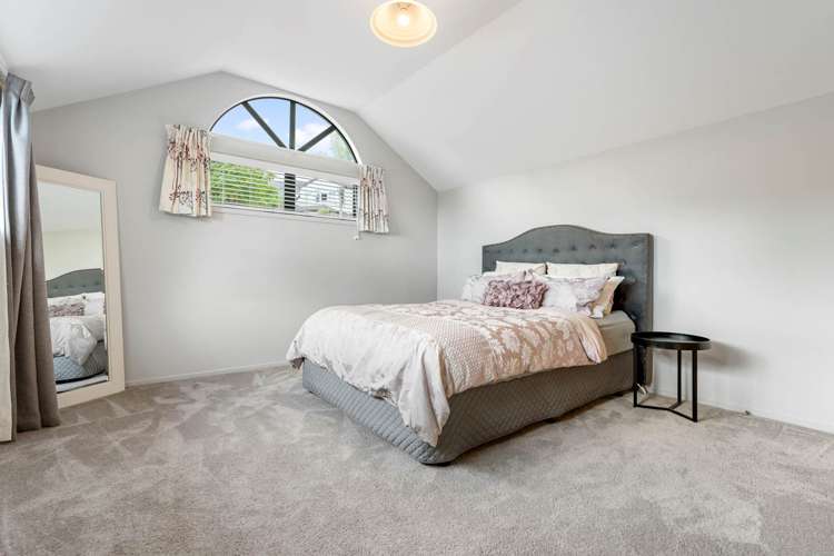 46 Penguin Drive Murrays Bay_13