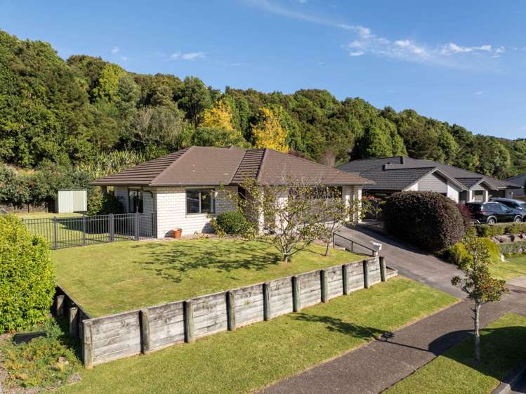 73 Bathurst Crescent Pyes Pa_1