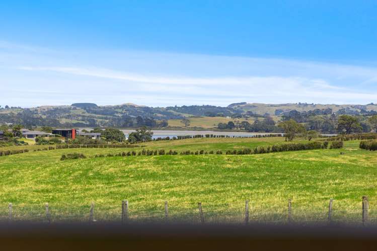 115 Mutetai Road Clarks Beach_35