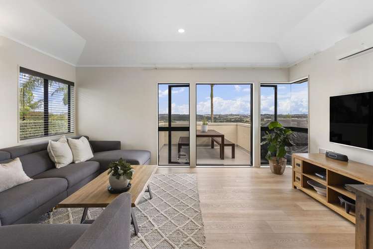 1/142 Sunset Road Unsworth Heights_8