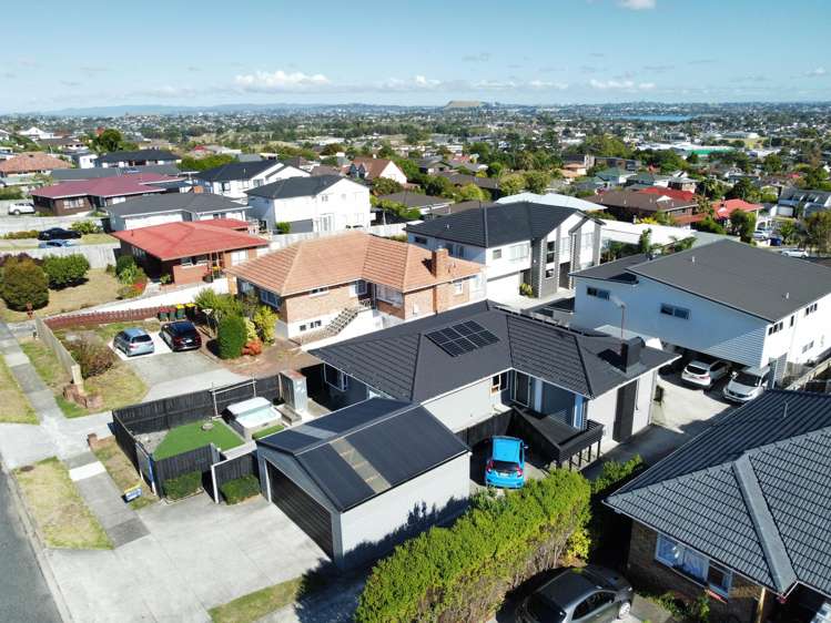 37A Bradbury Road Botany Downs_25