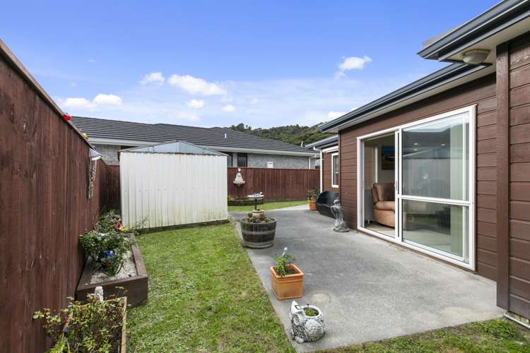 6 Sun Valley Grove Wainuiomata_16