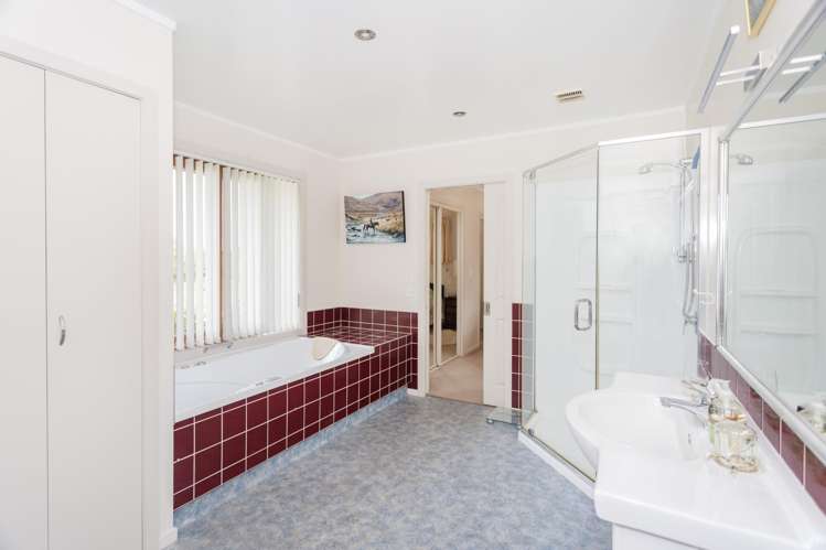 31 Essex Street Weston_13