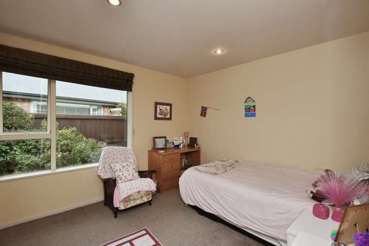 266 Southfield Drive Lincoln_14