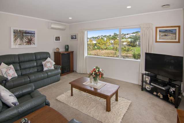 60 Donald Street Stanmore Bay_1