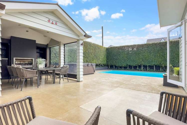 18 Cornwall Park Avenue Epsom_8