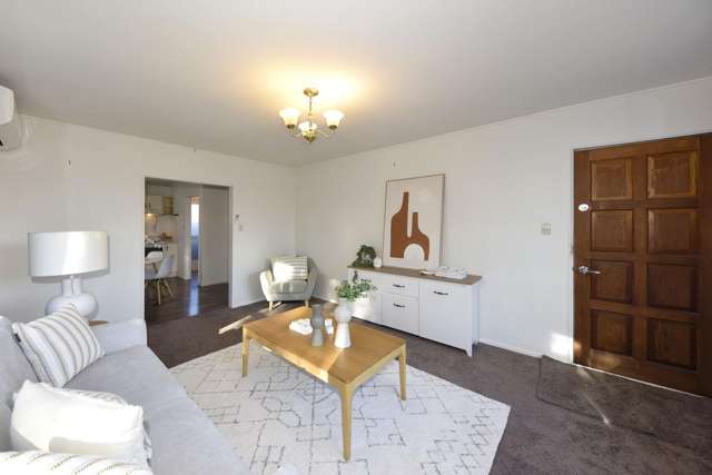 2/36 Compton Street Woolston_1