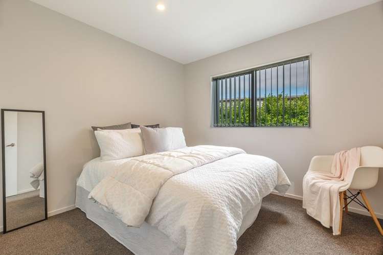 7 Toutouwai Lane Favona_16