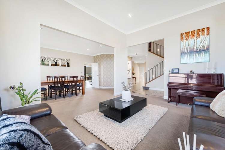 2 Armstrong Farm Drive East Tamaki Heights_2