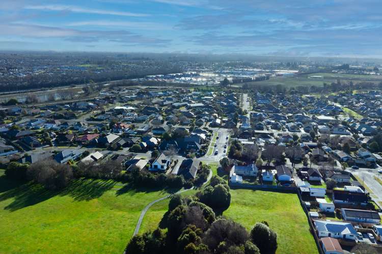 1/74 Lowry Avenue Redwood_14