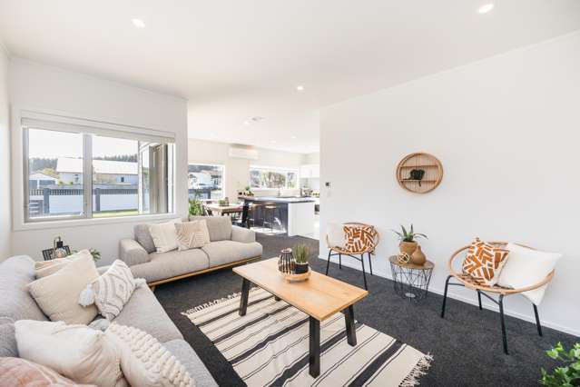 8 Cousins Avenue West Foxton Beach_2