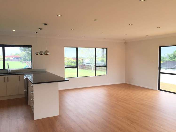 9 Eterna Place Clover Park_7