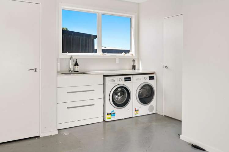 2/203 Marine Parade Mt Maunganui_26