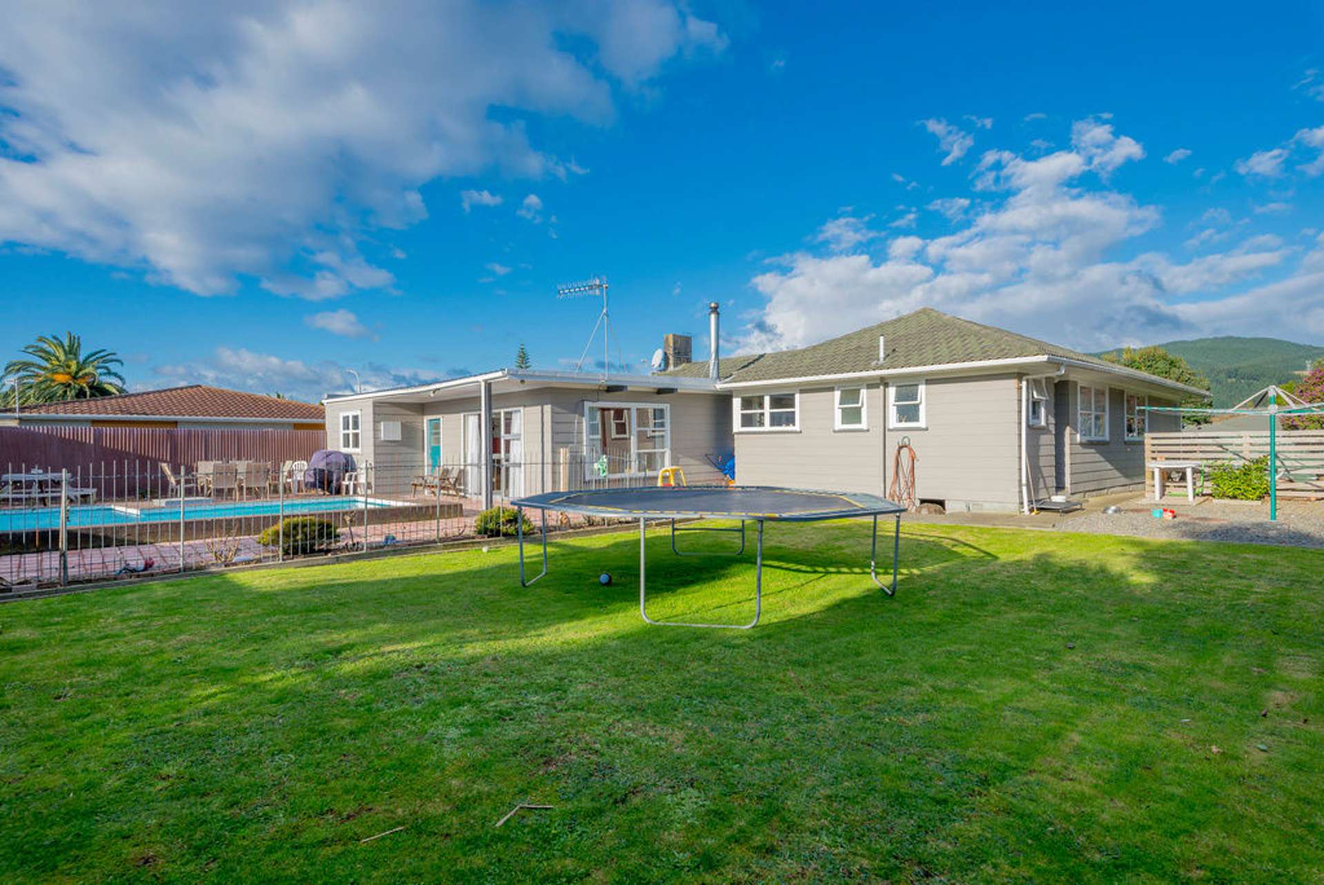 7 Arawhata Road Paraparaumu_0