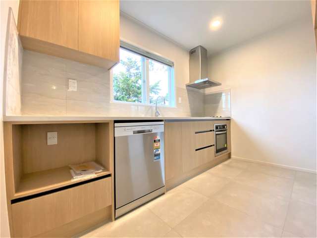 72 Divich Avenue Te Atatu South_4