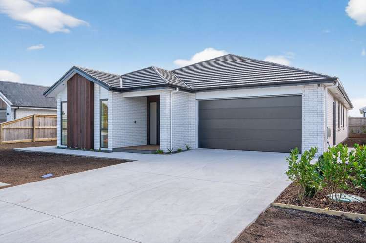 24 Beveridge Road One Tree Point_3