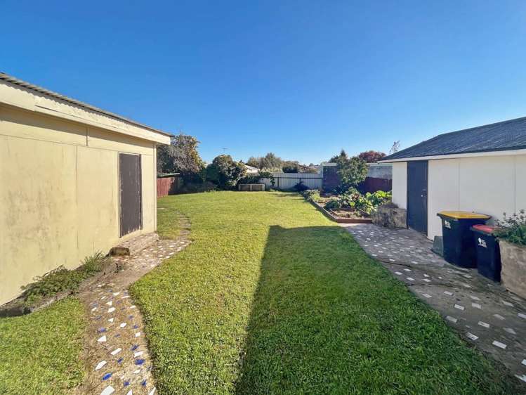 56 Baird Road 11139_9
