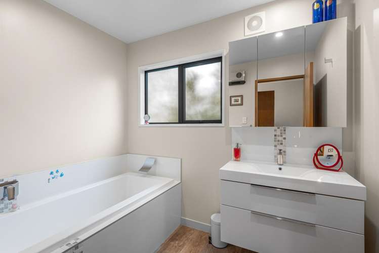 24 Highland Place Avonhead_12