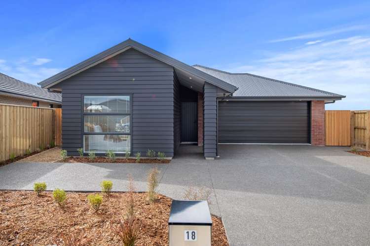 18 Chambers Avenue Woodend_13