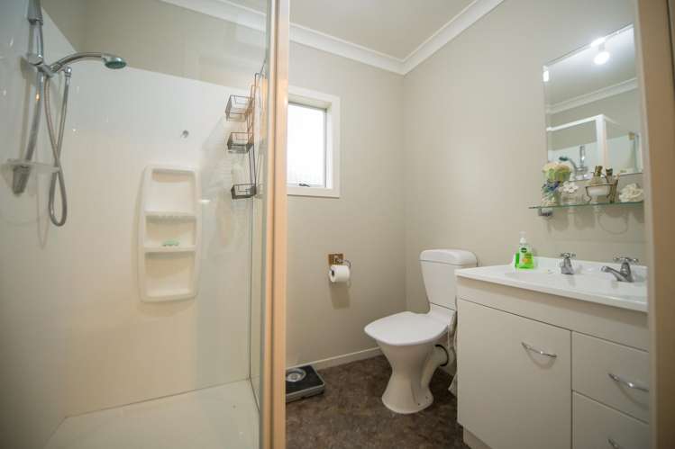 9 Moana Street Kaka Point_14