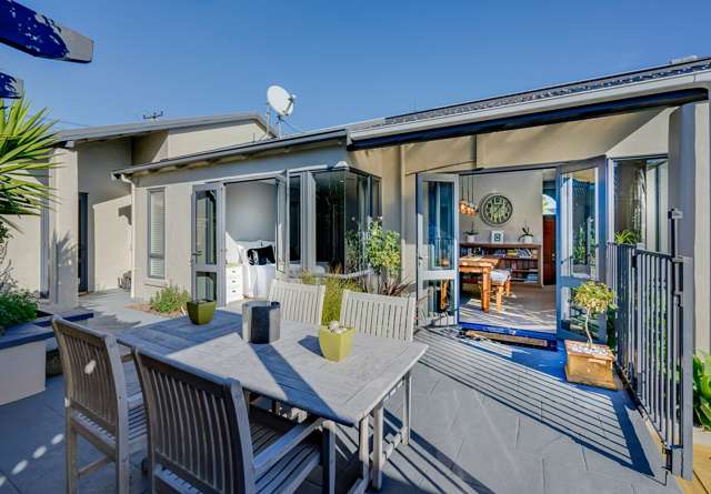 137 Aldinga Avenue Stoke_3