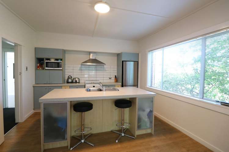 3/178 Le Cren Street Seaview_2