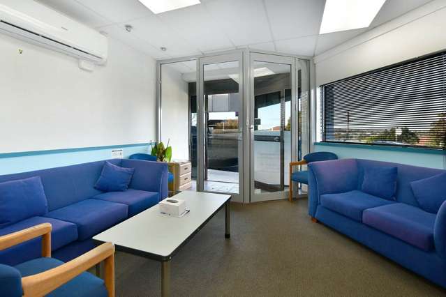 Unit B/747 Whangaparaoa Road Whangaparaoa_3