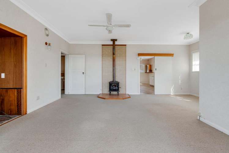 17 Everard Avenue Army Bay_13