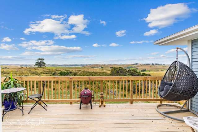 Sea Views, Native Bush & Endless Possibilities