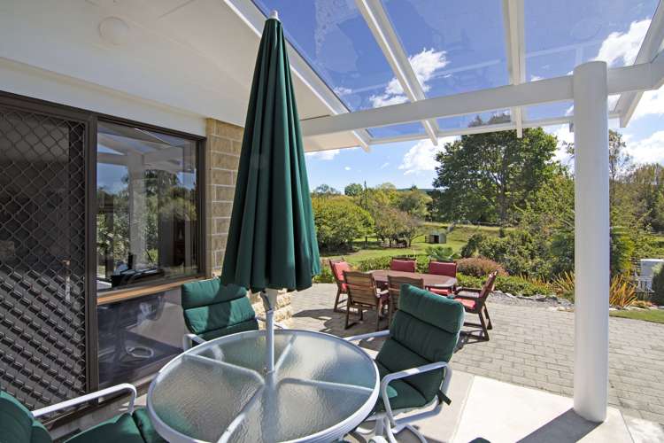 48 Eighty Eight Valley Road Wakefield_25