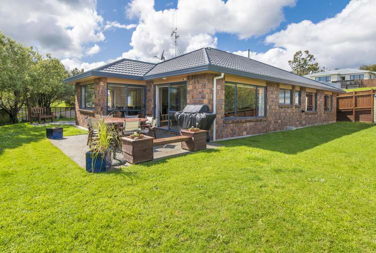 2 Claremont Rise Levin_21