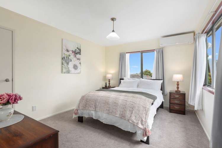 102 Bolton Street Blockhouse Bay_16