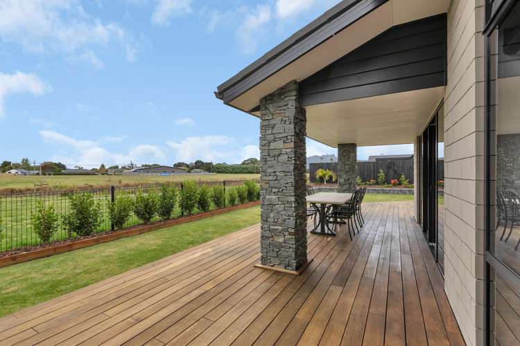 25 Kitemaunga Avenue One Tree Point_11