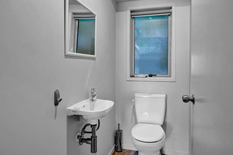 90 Reid Avenue Hawera_12