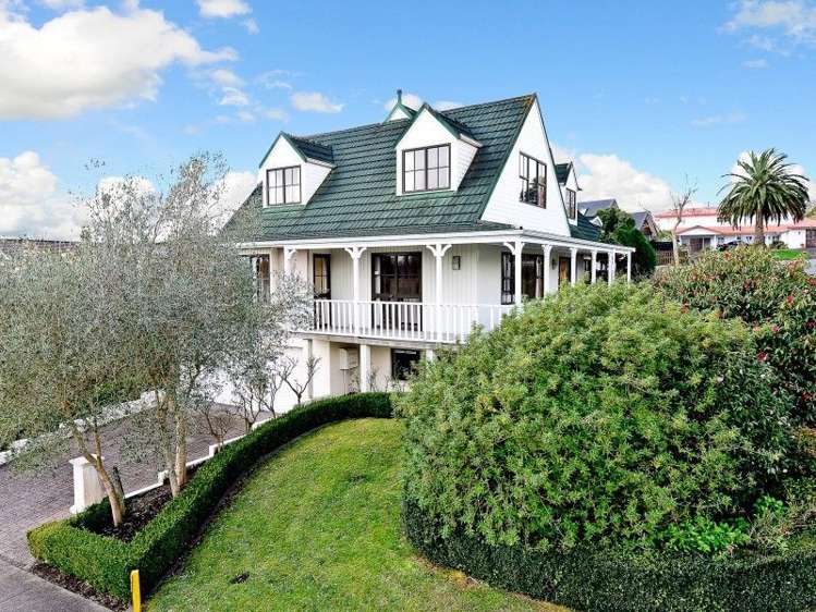 1 Epsom Place Chartwell_24