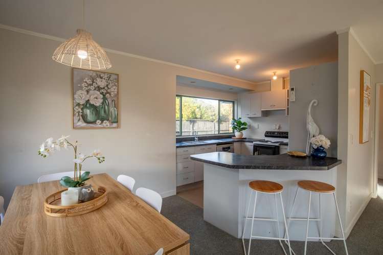 38 Freyberg Crescent Waikanae Beach_16