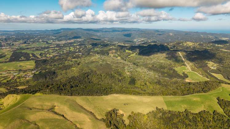121 Mount Albion Rise Taupaki_0