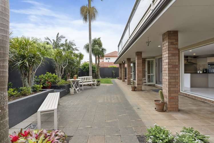 2 Vinograd Drive Te Atatu Peninsula_43