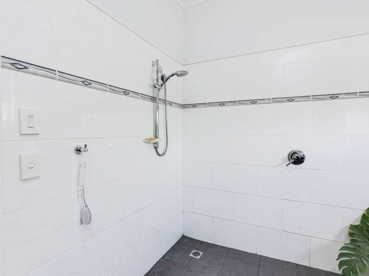 113 Norfolk Road Carterton_14