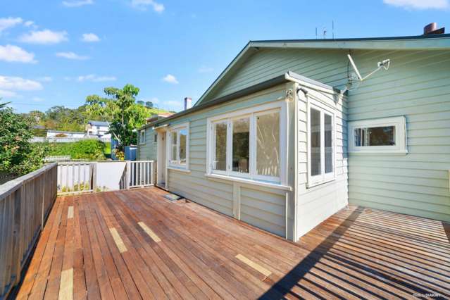 16 Lake Road Devonport_2