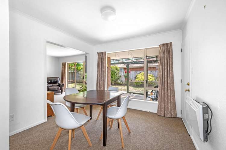 2/29 Loughton Street Burwood_7