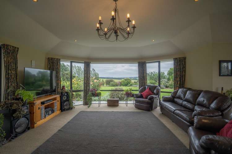 108 Spur Road Hadlow_3