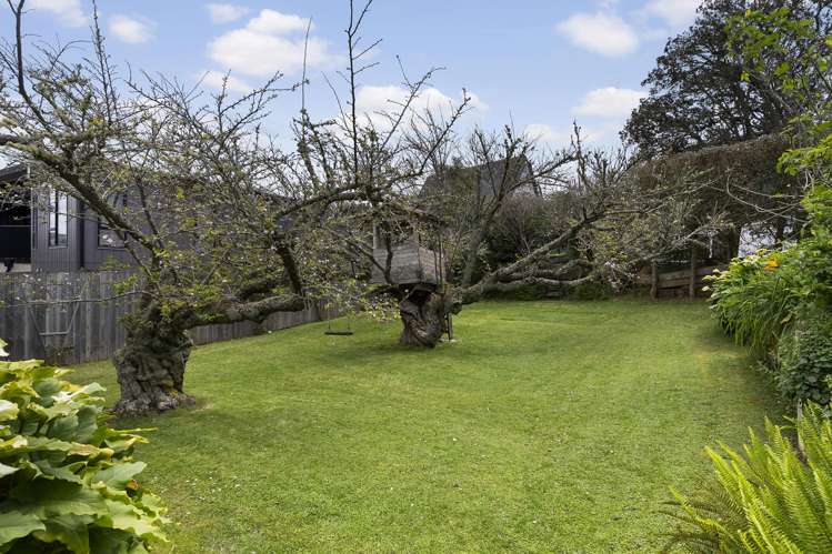 1 Westbourne Road Murrays Bay_23