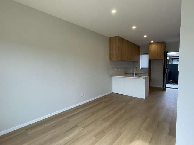 6/13 Thomas Road 10683_4