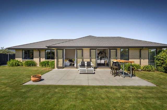 11 Colebrook Drive 11103_1