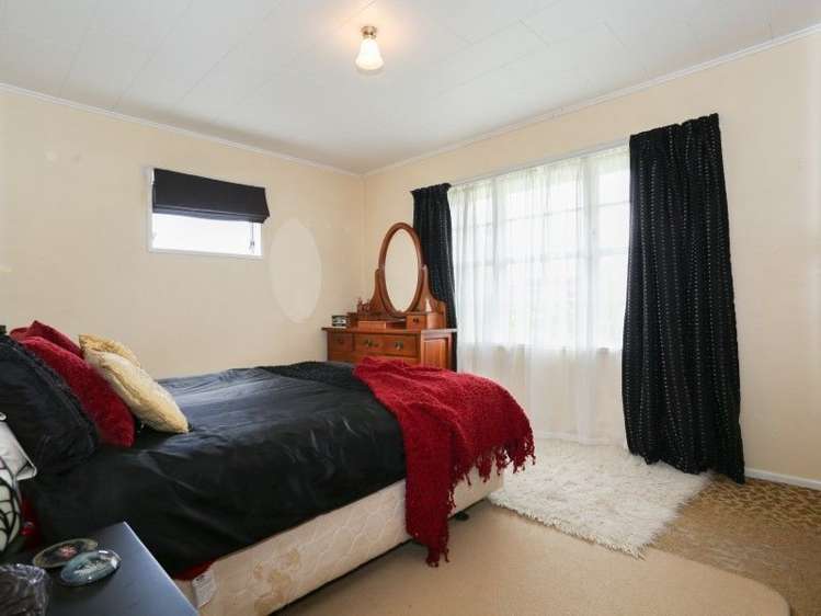 3 Selkirk Street Tamatea_6